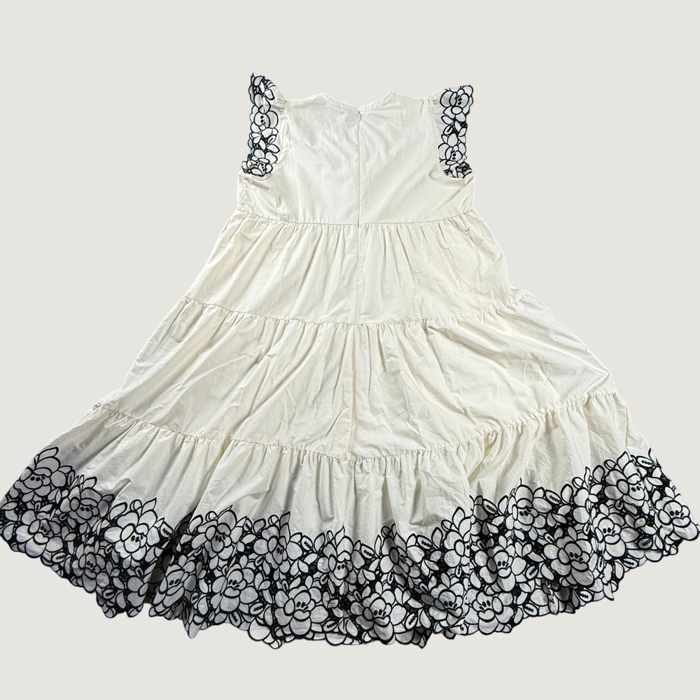 Torrid Belle Isle Tiered Embroidered Floral Maxi Dress Size 22 Whisper White - Picture 7 of 16